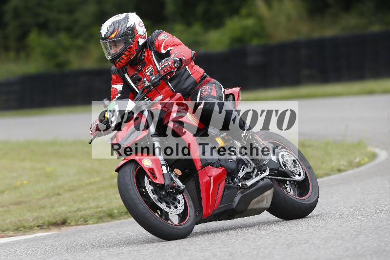 /23 07.06.2025 TZ Motorsport ADR/9